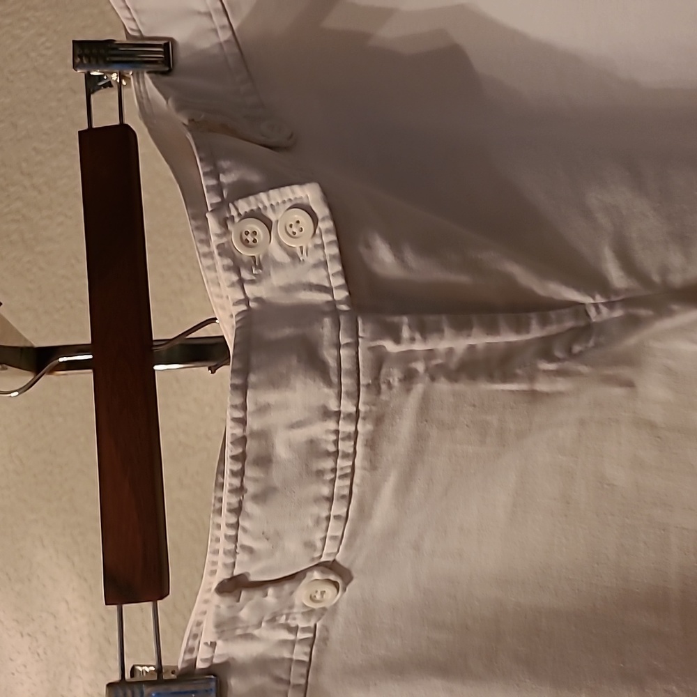Shorts - Picture 5 of 8